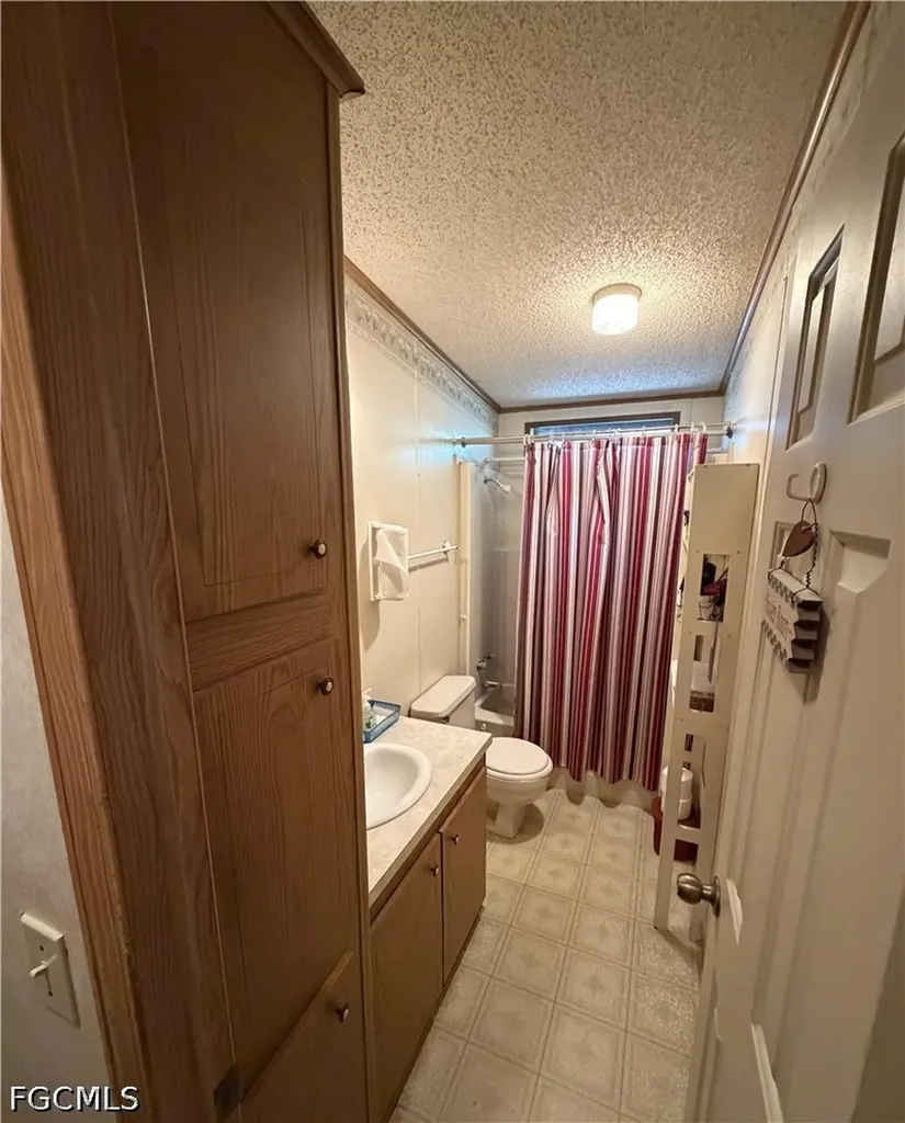 223 Pine Lane Clewiston FL 33440