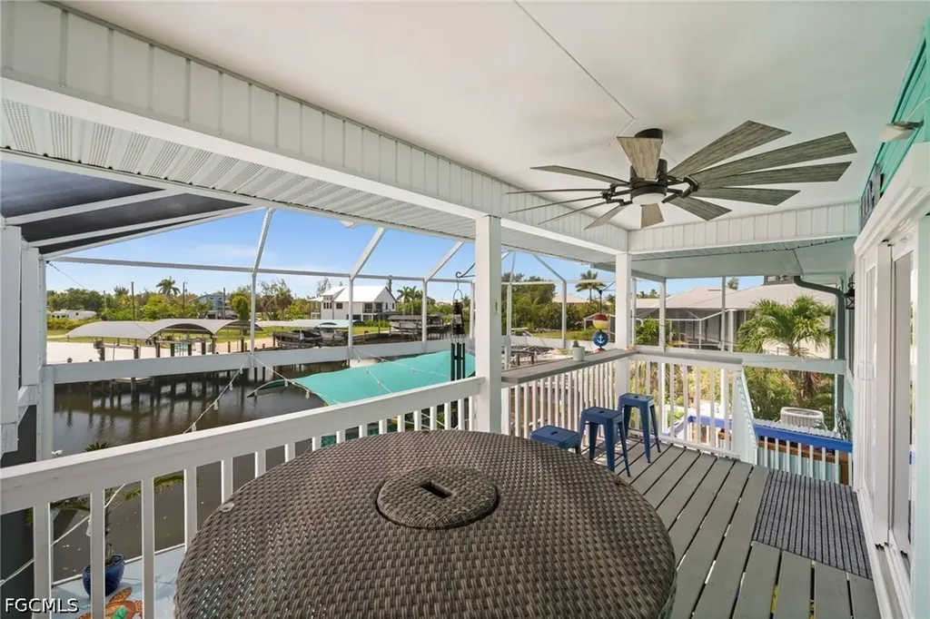2808 Sanibel Boulevard St. James City FL 33956