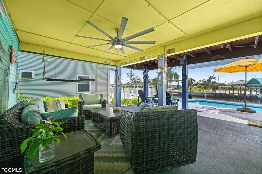 2808 Sanibel Boulevard St. James City FL 33956