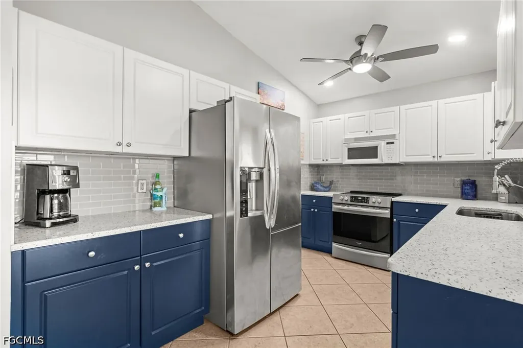 2808 Sanibel Boulevard St. James City FL 33956