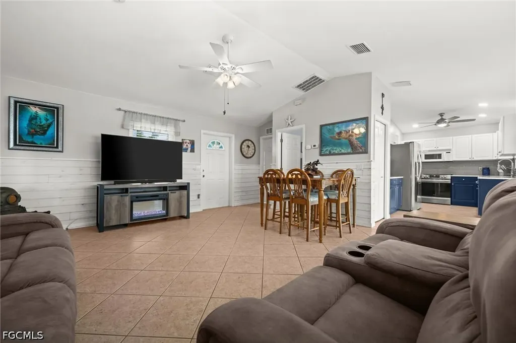 2808 Sanibel Boulevard St. James City FL 33956