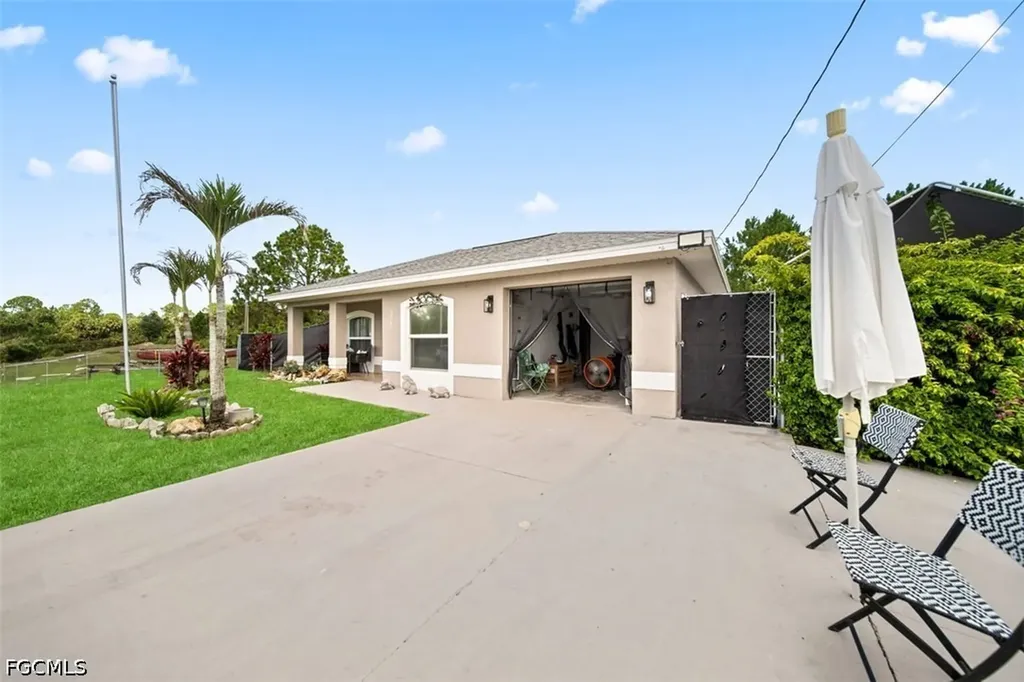 1243 Earnest Street E Lehigh Acres FL 33974