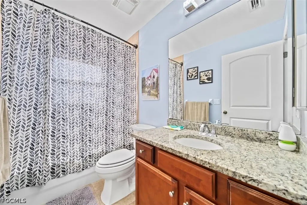 1243 Earnest Street E Lehigh Acres FL 33974