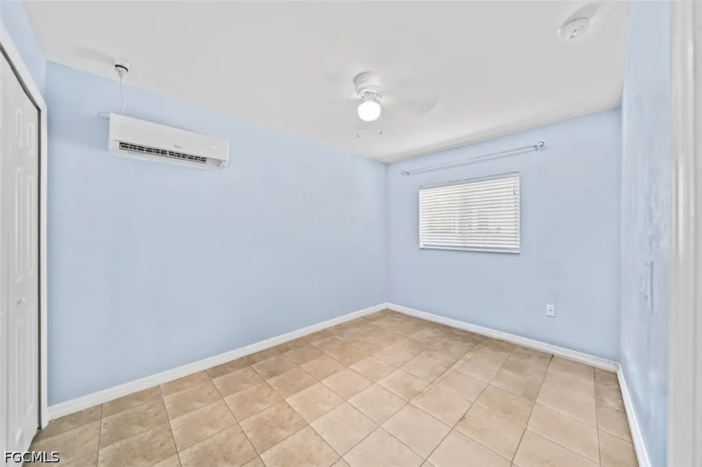 1243 Earnest Street E Lehigh Acres FL 33974
