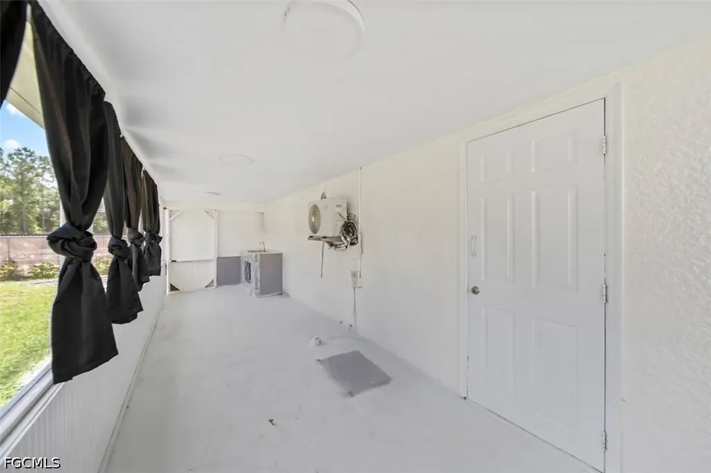 1243 Earnest Street E Lehigh Acres FL 33974