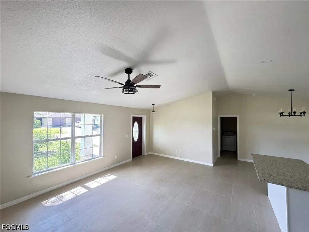 4426 SW Santa Barbara Place Cape Coral FL 33914