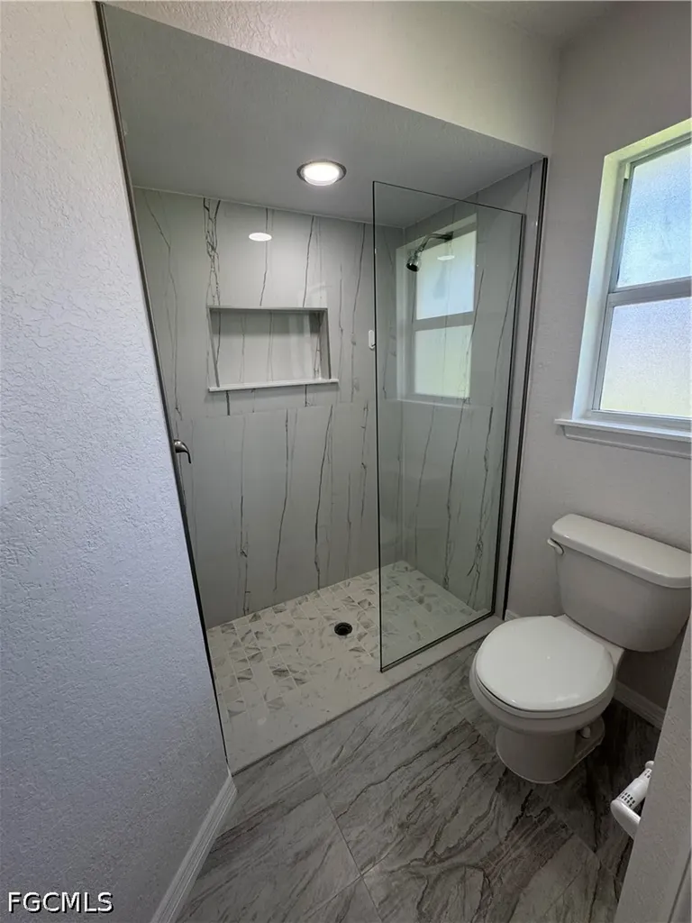 4426 SW Santa Barbara Place Cape Coral FL 33914