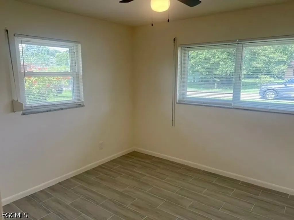 16 Greenwood Avenue Lehigh Acres FL 33936