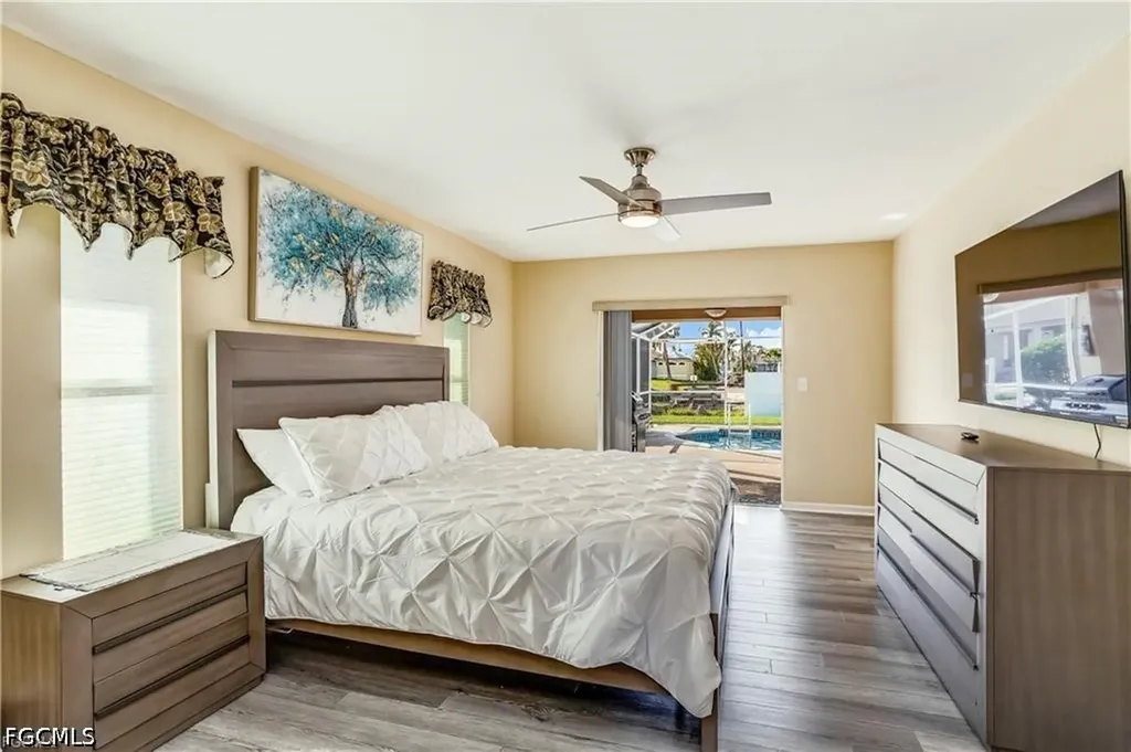 1922 Cape Coral Parkway W Cape Coral FL 33914