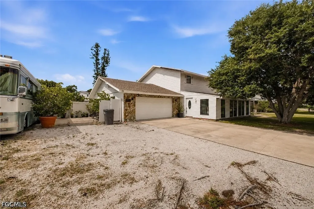7418 16th Avenue NW Bradenton FL 34209