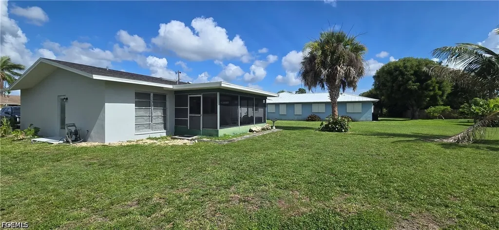 3420 SE 5th Avenue Cape Coral FL 33904