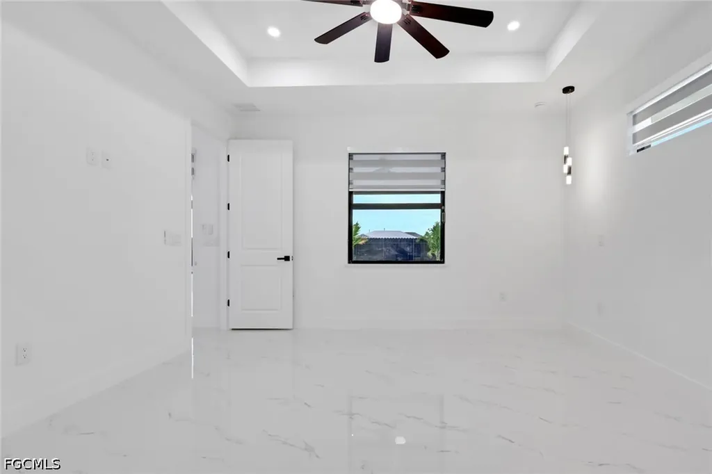 246 Gleason Parkway Cape Coral FL 33914