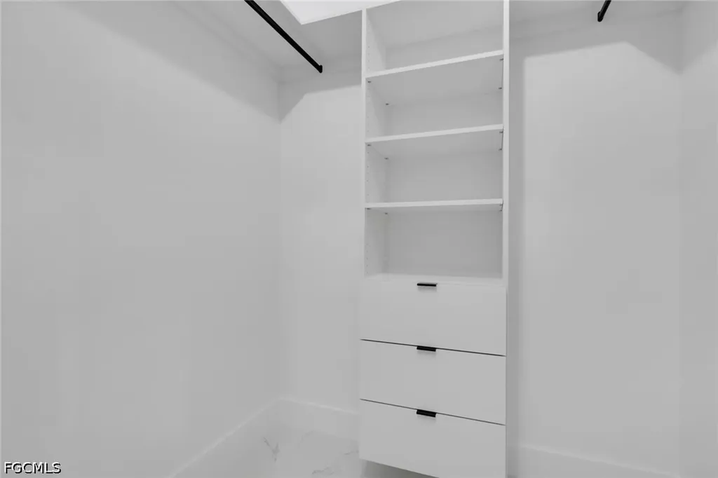 246 Gleason Parkway Cape Coral FL 33914