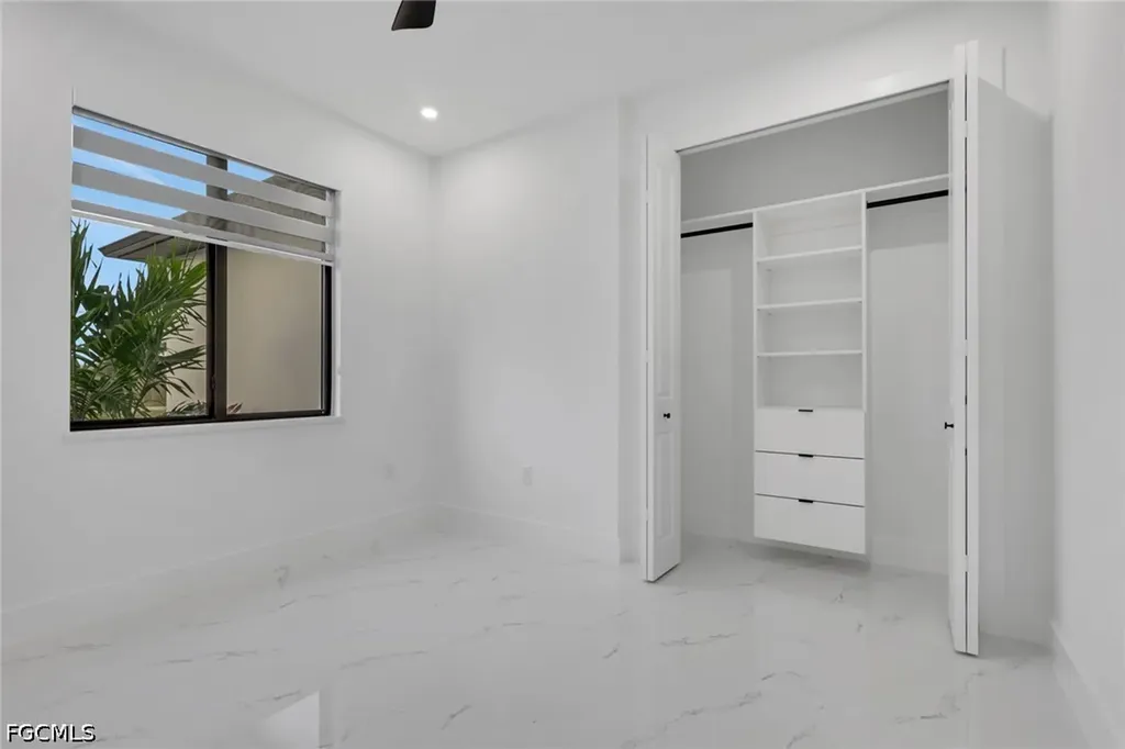 246 Gleason Parkway Cape Coral FL 33914
