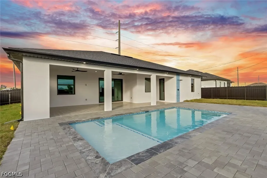 246 Gleason Parkway Cape Coral FL 33914