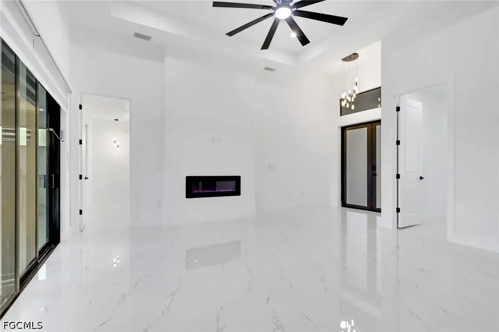 246 Gleason Parkway Cape Coral FL 33914