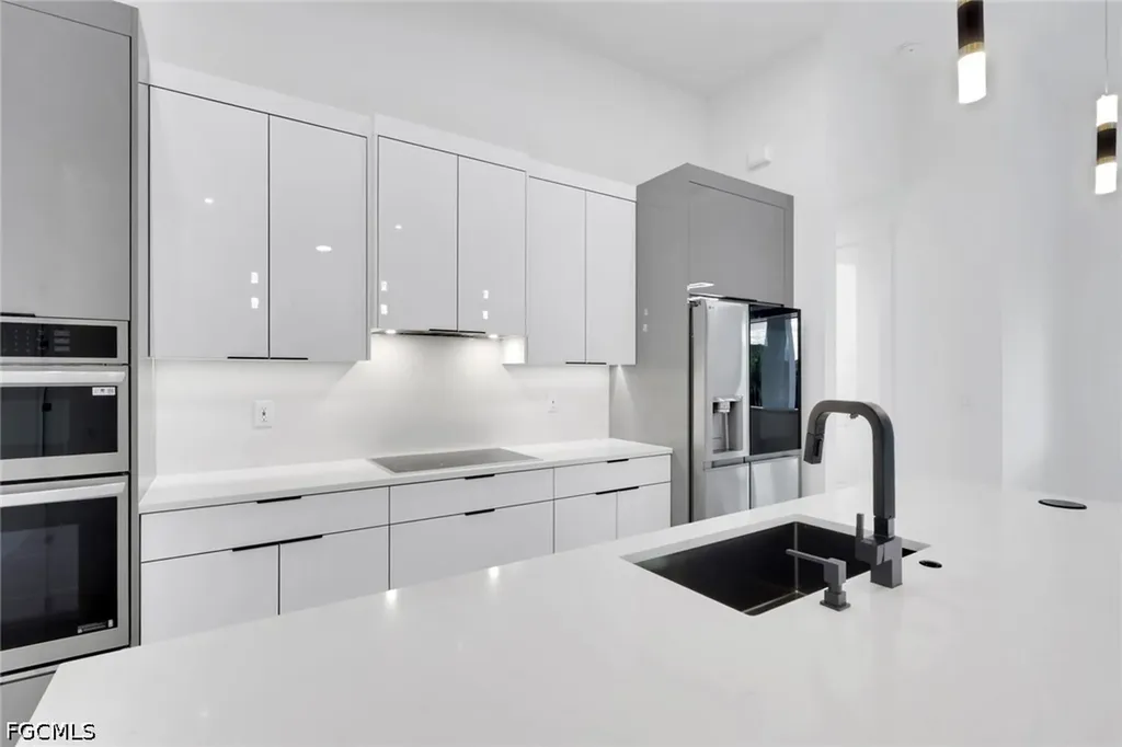 246 Gleason Parkway Cape Coral FL 33914