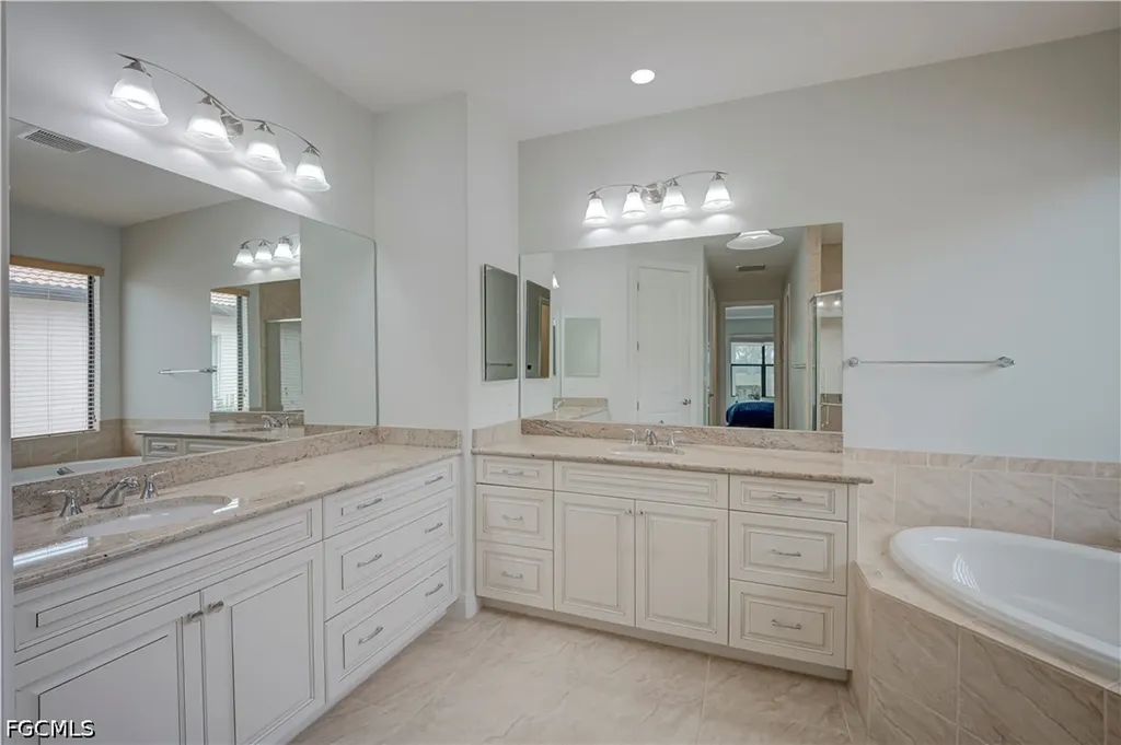 23231 Sanabria Loop Bonita Springs FL 34135