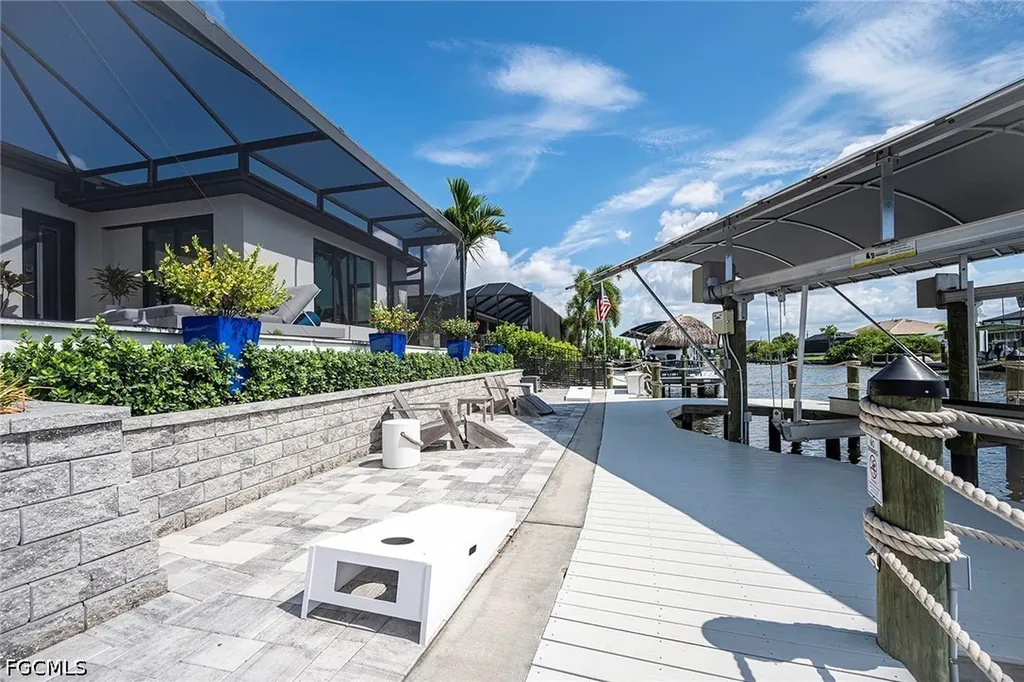1003 NW 35th Avenue Cape Coral FL 33993