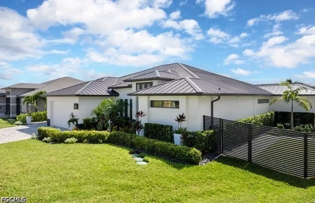 1003 NW 35th Avenue Cape Coral FL 33993