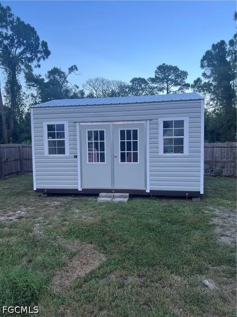 9028 Largo Circle Labelle FL 33935