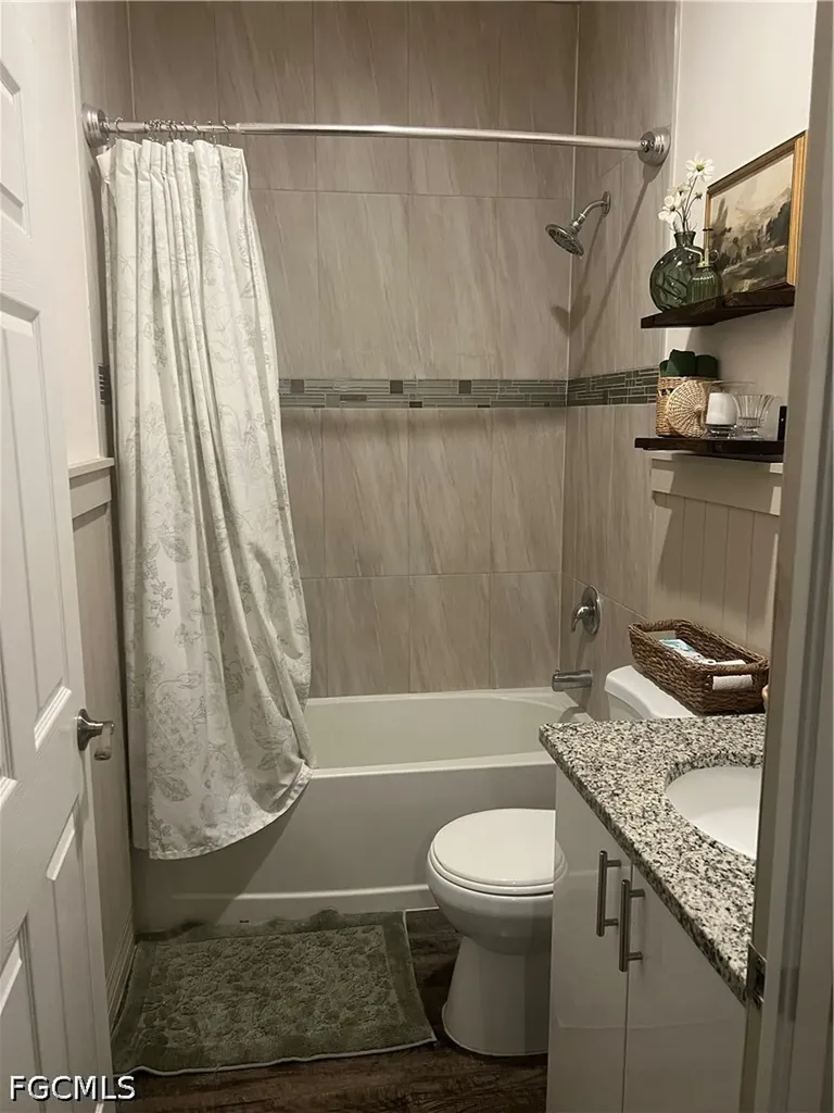 9028 Largo Circle Labelle FL 33935