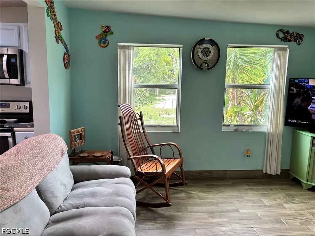 2757 Garden Street North Fort Myers FL 33917