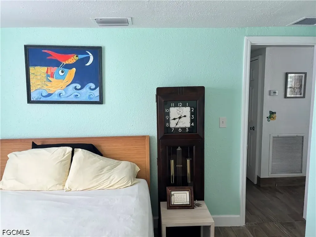 2757 Garden Street North Fort Myers FL 33917
