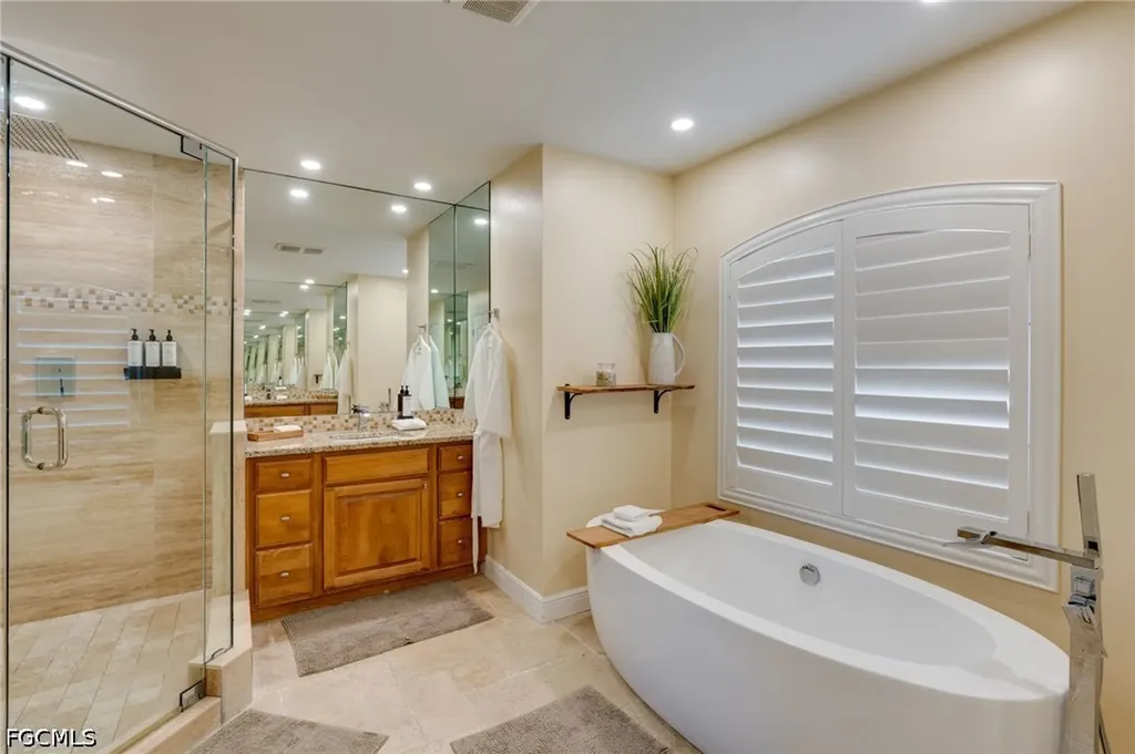 2021 SE 17th Place Cape Coral FL 33990