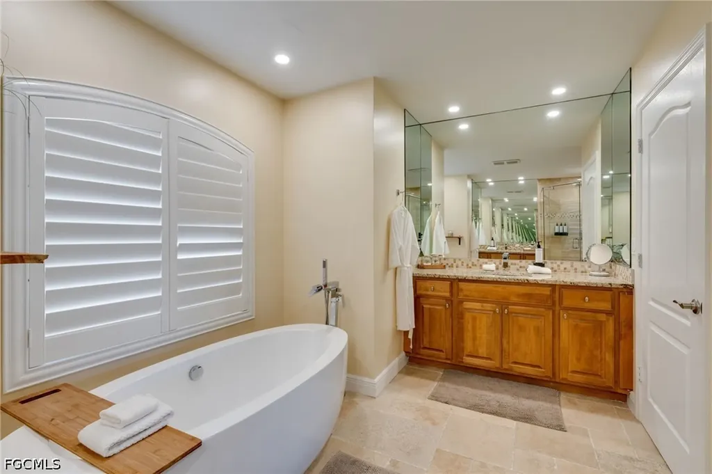 2021 SE 17th Place Cape Coral FL 33990