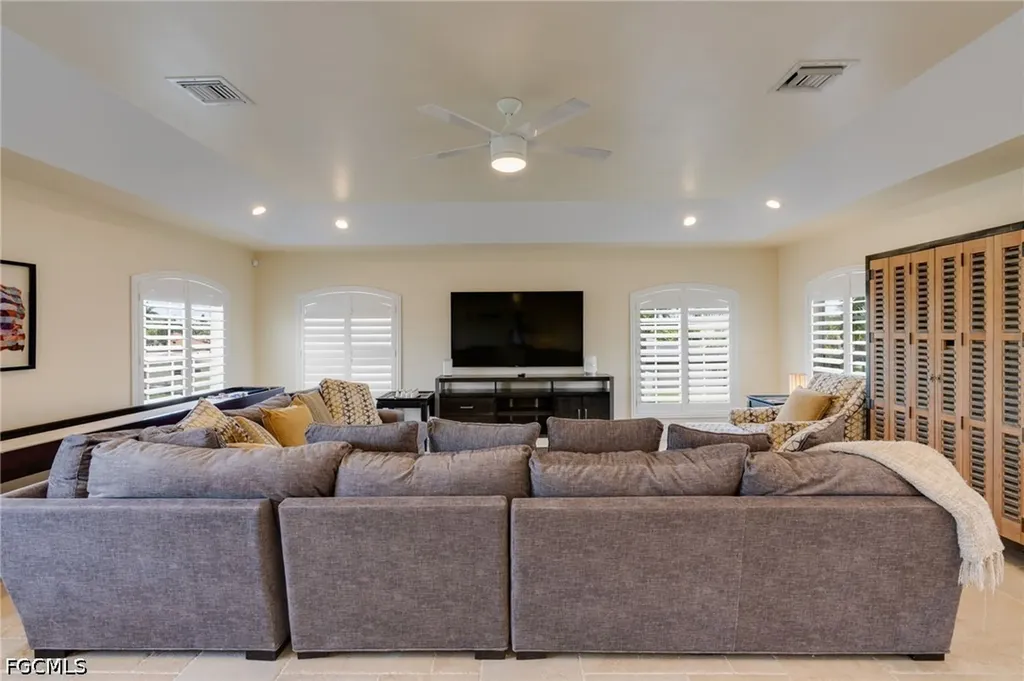 2021 SE 17th Place Cape Coral FL 33990