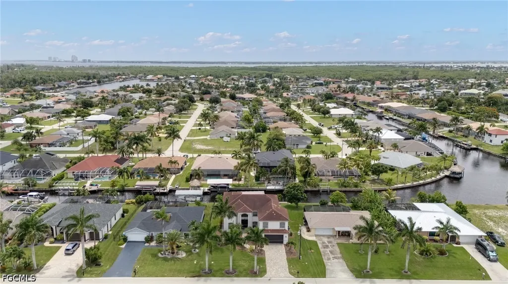 2021 SE 17th Place Cape Coral FL 33990
