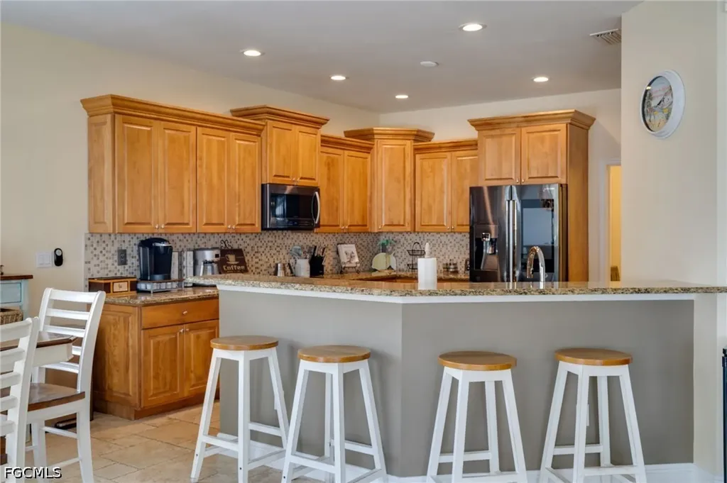 2021 SE 17th Place Cape Coral FL 33990