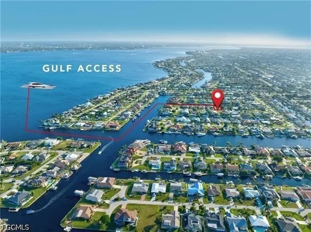 2022 SE 29th Street Cape Coral FL 33904