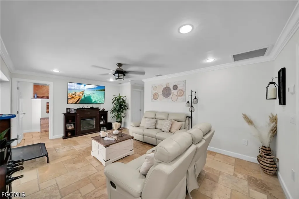 19901 Pine Echo Road North Fort Myers FL 33917
