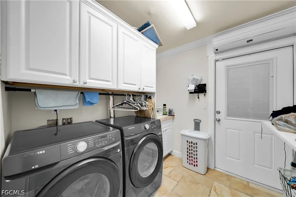 19901 Pine Echo Road North Fort Myers FL 33917