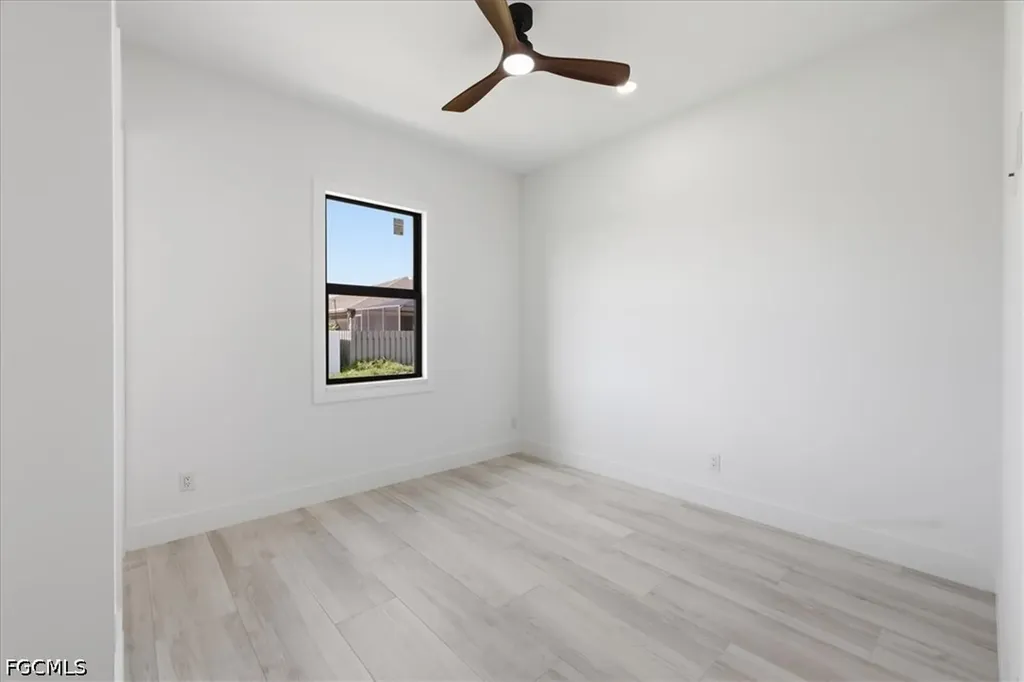 1321 NE 17th Terrace Cape Coral FL 33909