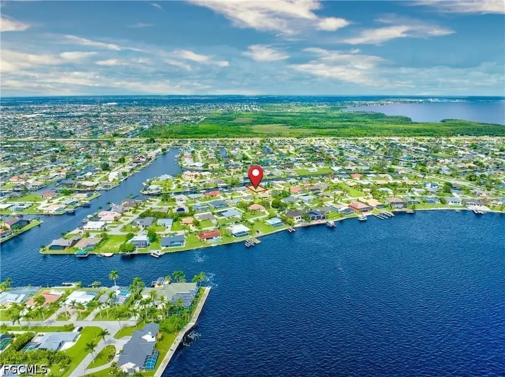2227 SE 27th Terrace Cape Coral FL 33904