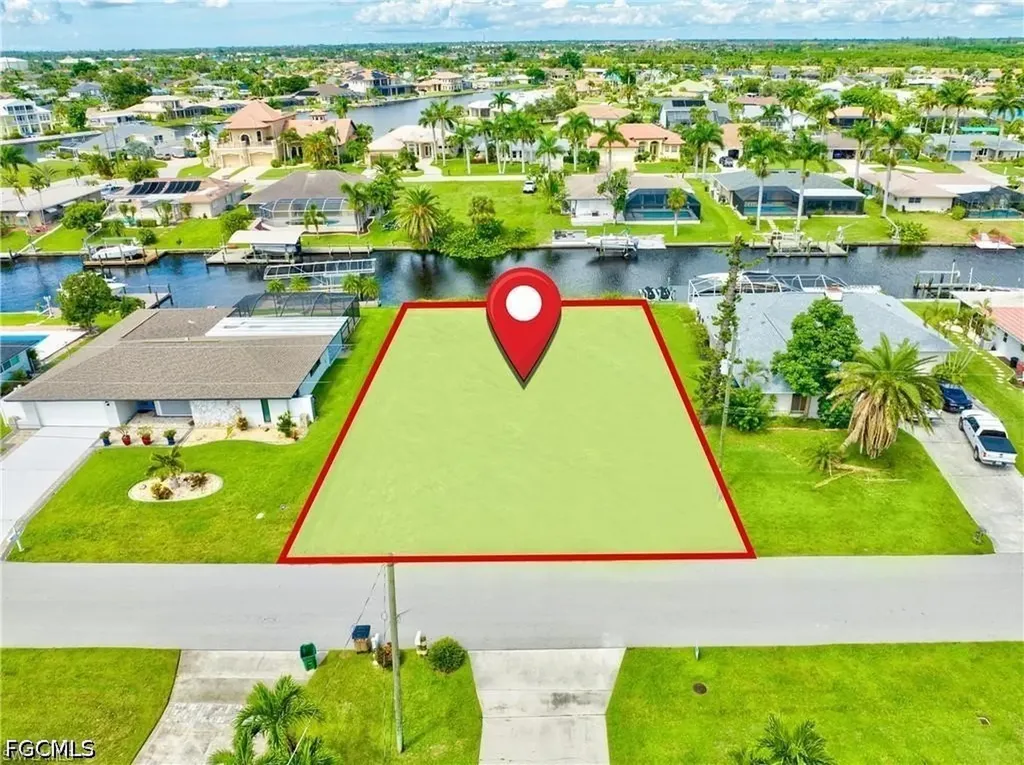2227 SE 27th Terrace Cape Coral FL 33904