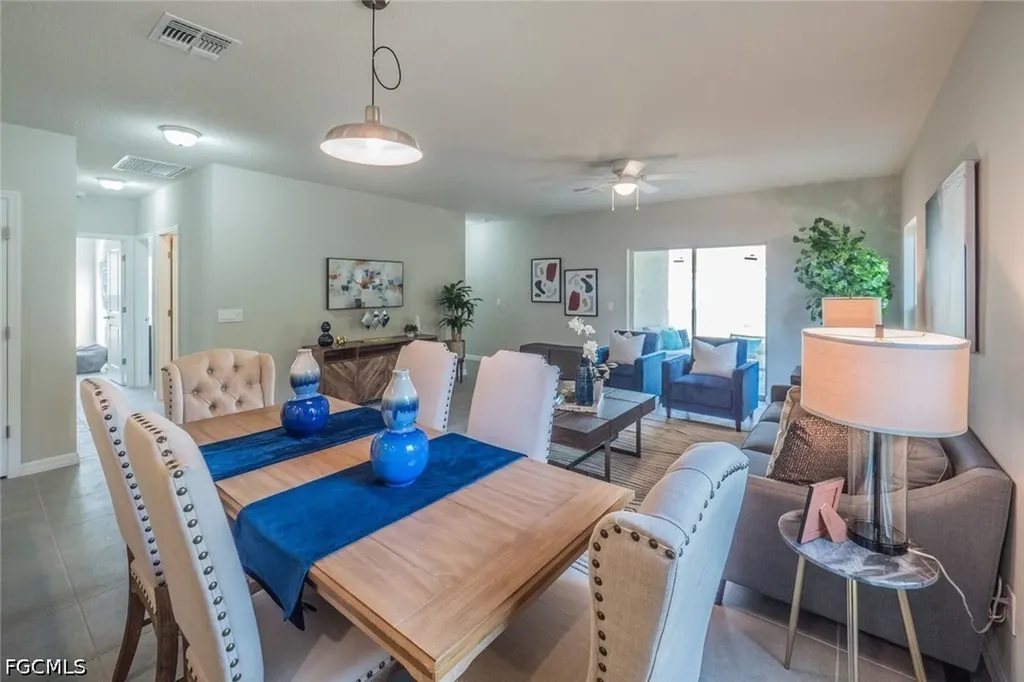820 NE 7th Place Cape Coral FL 33993