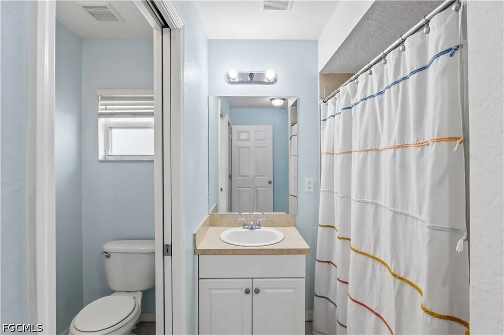 4409 Jacaranda Parkway W Cape Coral FL 33993