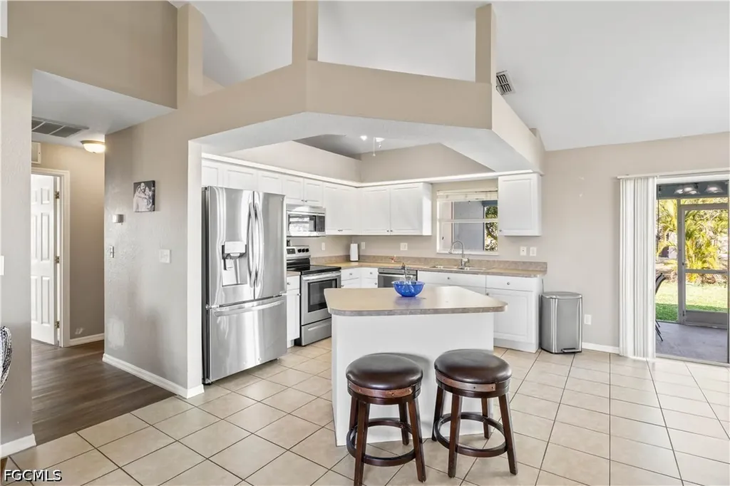 4409 Jacaranda Parkway W Cape Coral FL 33993