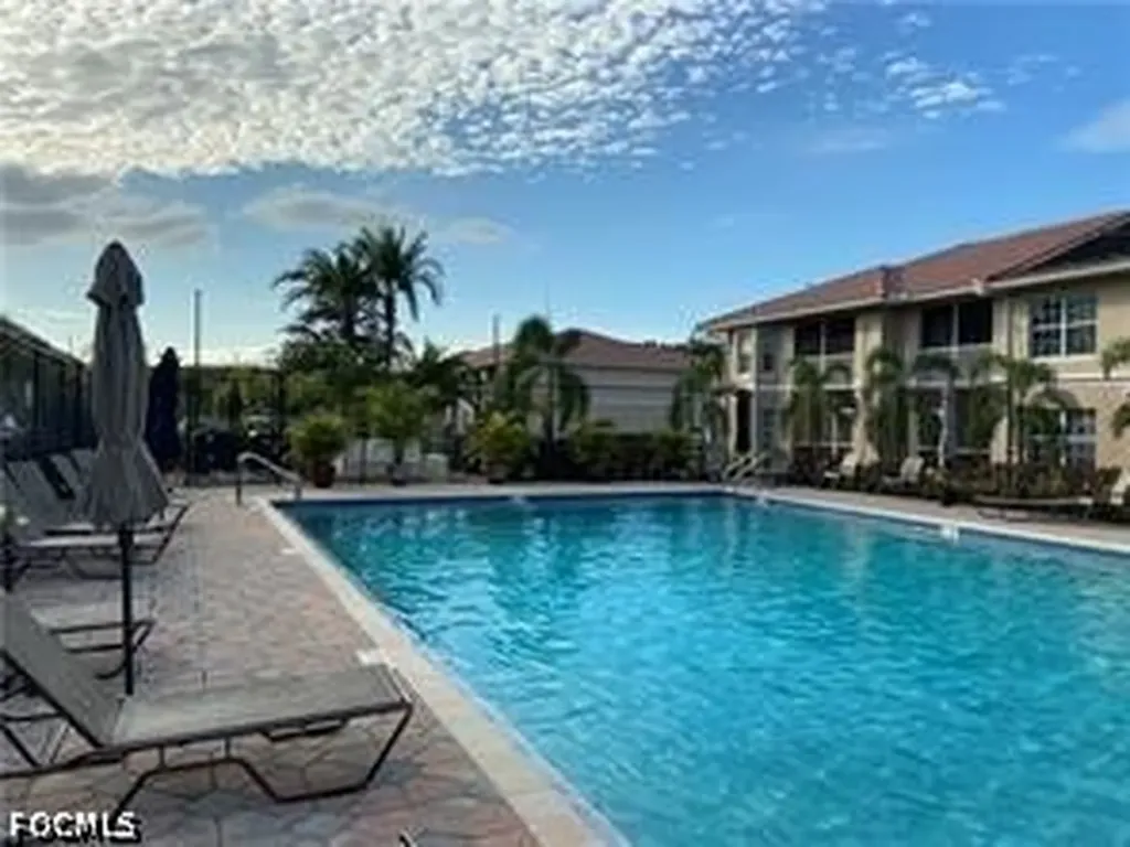 8326 Bernwood Cove Loop Fort Myers FL 33966