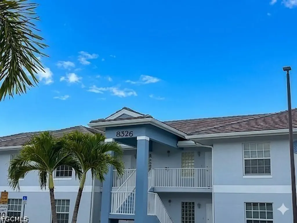 8326 Bernwood Cove Loop Fort Myers FL 33966