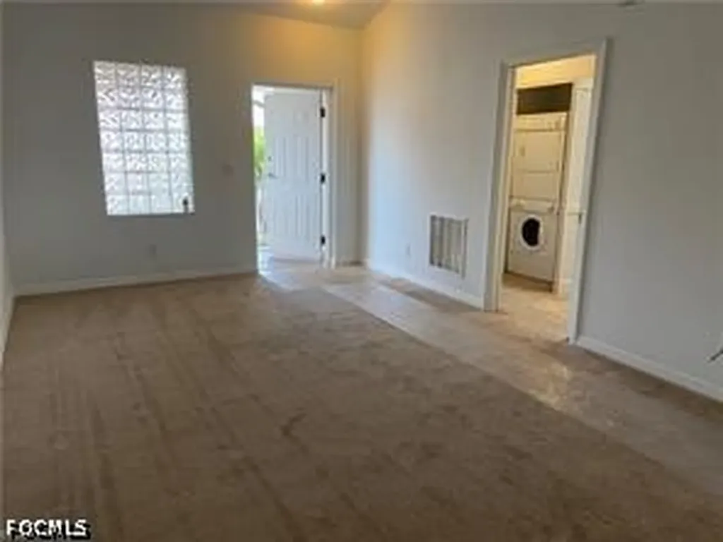 8326 Bernwood Cove Loop Fort Myers FL 33966