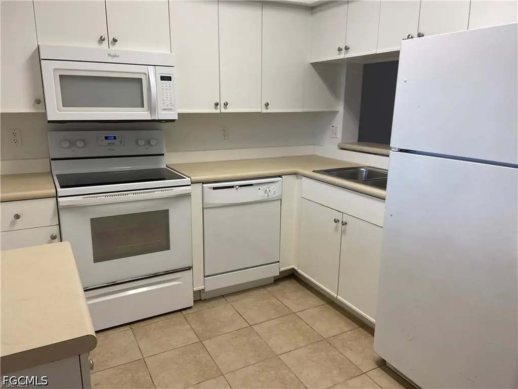 8326 Bernwood Cove Loop Fort Myers FL 33966