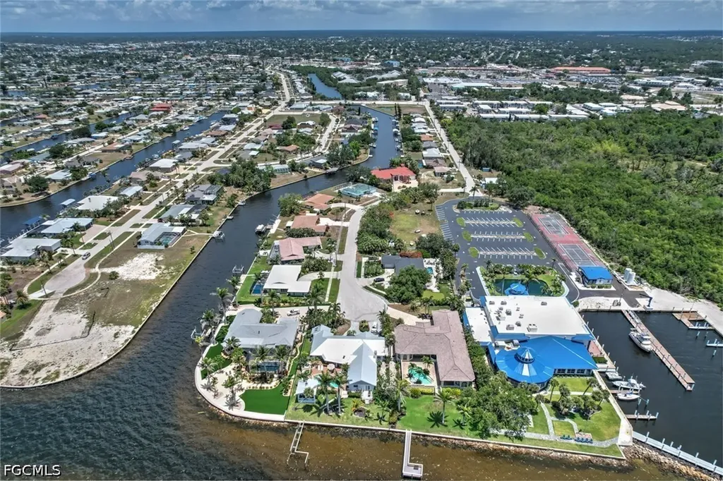 4409 Crews Court Port Charlotte FL 33952