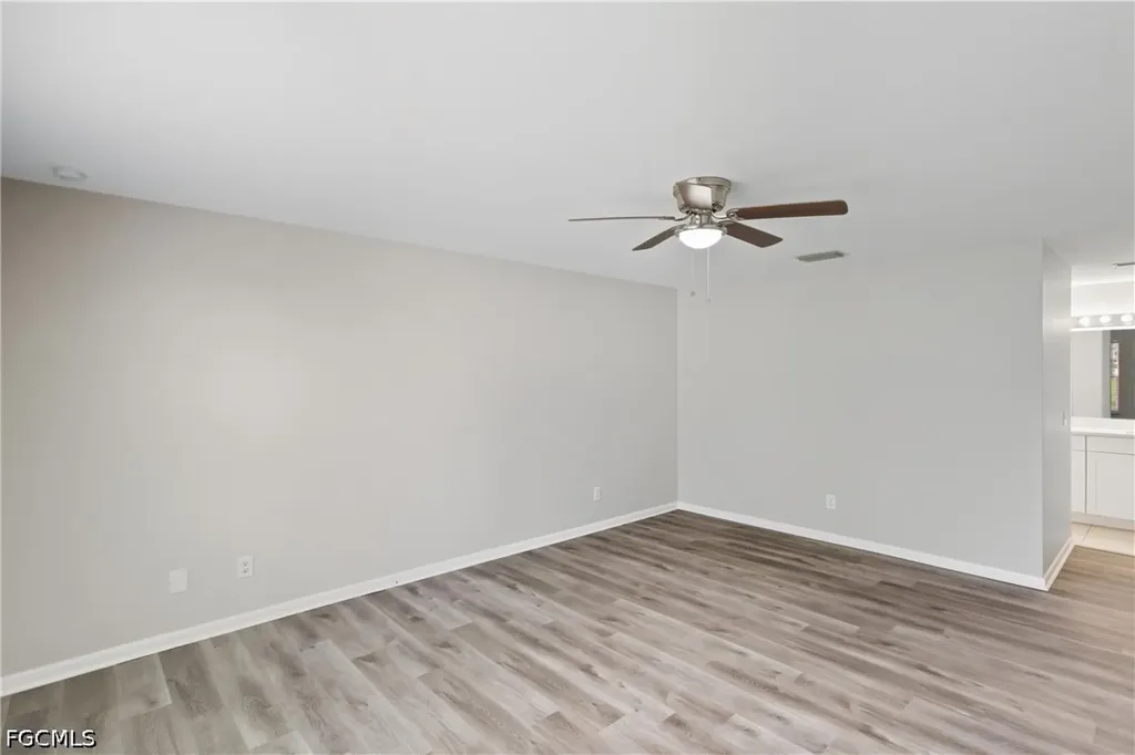 1505 NE 6th Place Cape Coral FL 33909