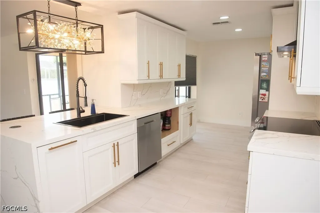2804 SW 2nd Terrace Cape Coral FL 33991