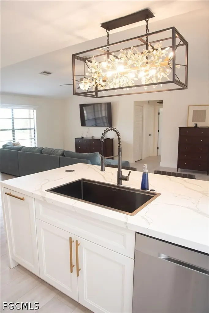 2804 SW 2nd Terrace Cape Coral FL 33991